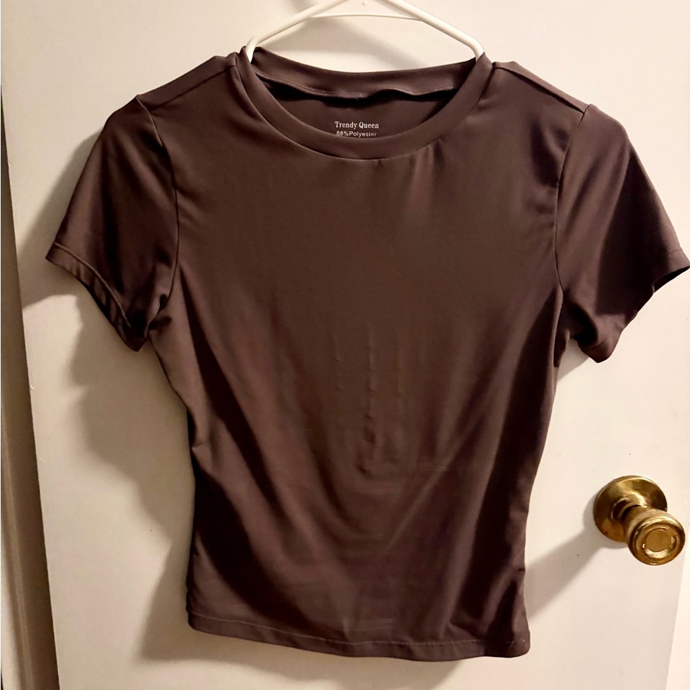 NWOT - Basic Bodycon Tee - Picture 8 of 9